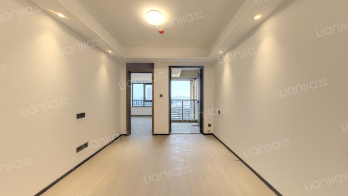 龙湖美林美院二手房实景图