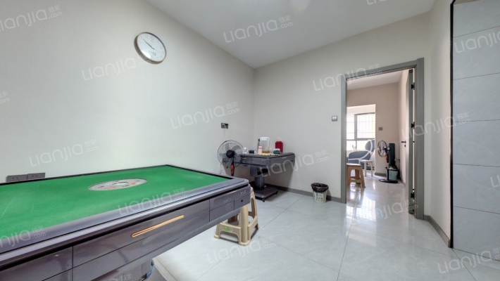 沌口馨苑B区二手房实景图