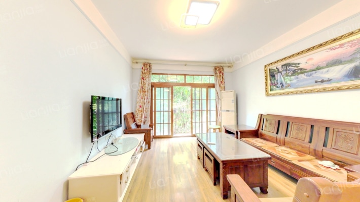 骏逸蓝山二手房实景图