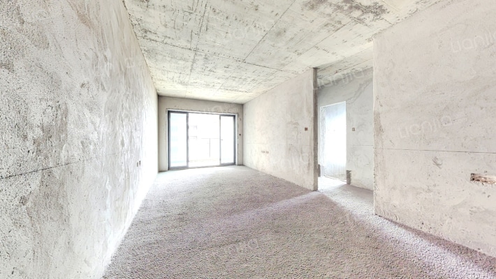 润合名居二手房实景图