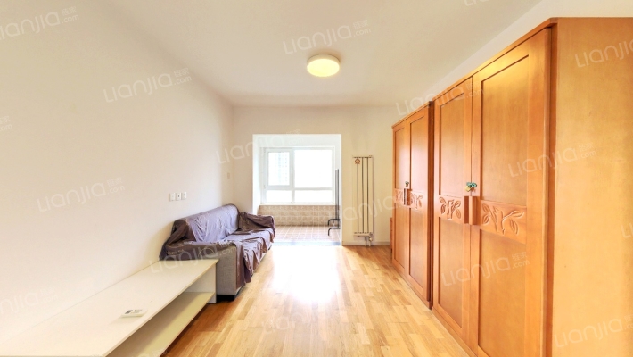 保利春天里二手房实景图