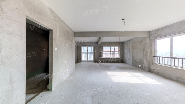 迎霞新城南区二手房实景图