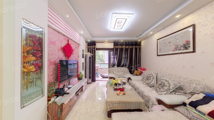 保利香槟花园C区二手房实景图