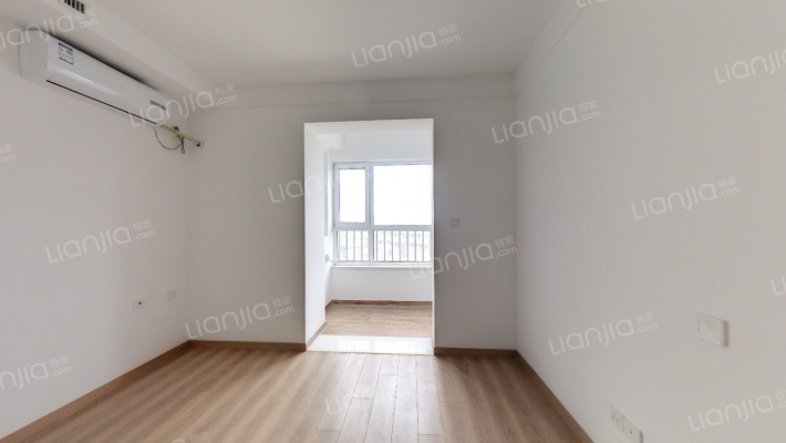 中福朗诗屹朗园二手房实景图