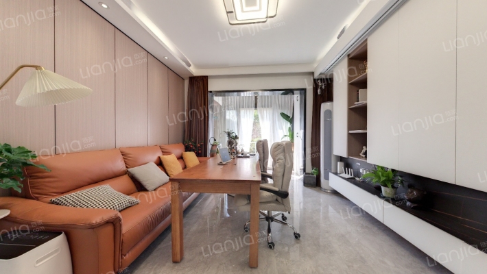 东方冠郡二期二手房实景图