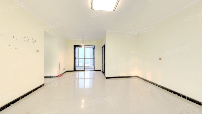 华强城市广场二期二手房实景图