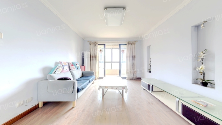 樱源晶舍二手房实景图