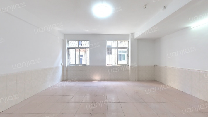 新星楼二手房实景图