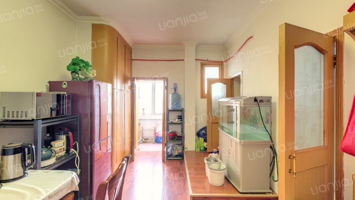 井冈山路二手房实景图