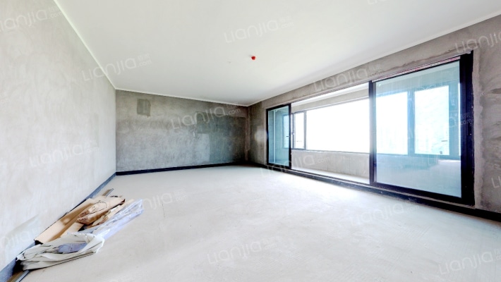 鲁能泰山7号一街区二手房实景图