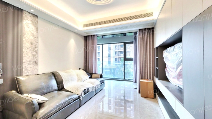 龙湖御湖境二手房实景图