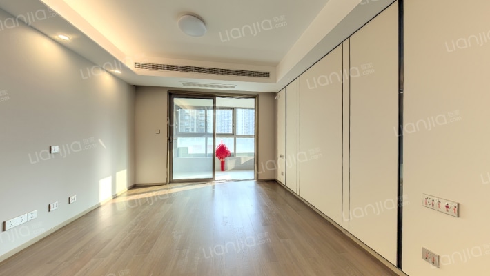 天颂花园三期二手房实景图