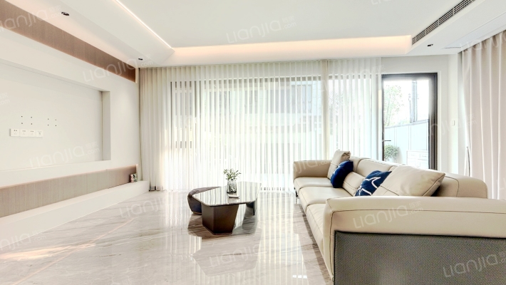 中联悦江山二手房实景图