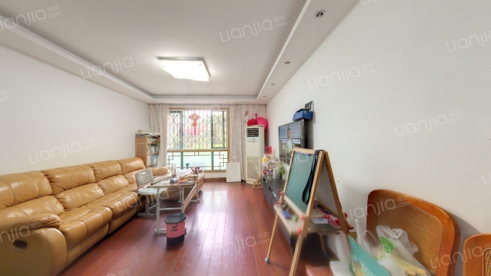 东郊美树苑二手房实景图