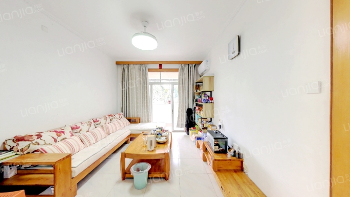 四季芳园二手房实景图