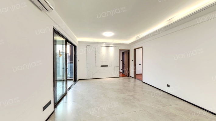 华侨城云麓台二期二手房实景图