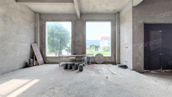 洪宽新村二手房实景图