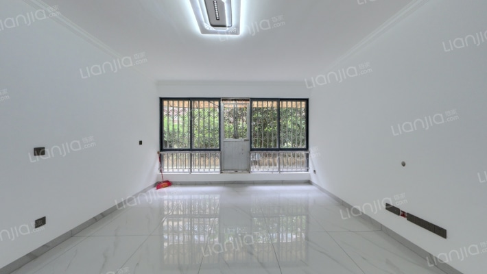 天骄南苑二手房实景图