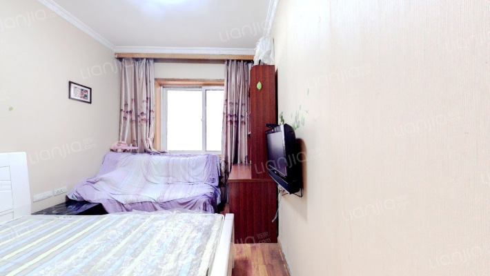 紫荆花园小区二手房实景图