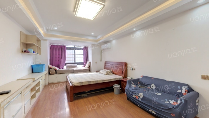 宝龙广场二手房实景图