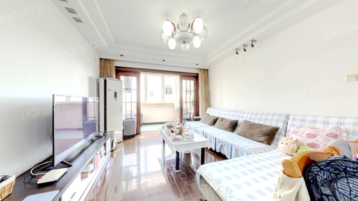 东泉新村二手房实景图