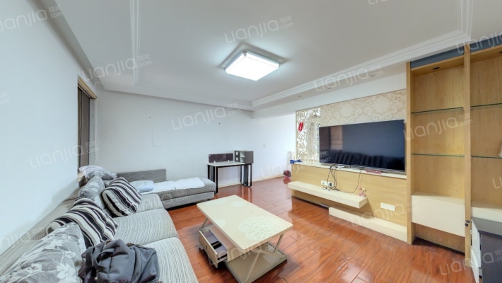 怡康家园水岸春天二手房实景图