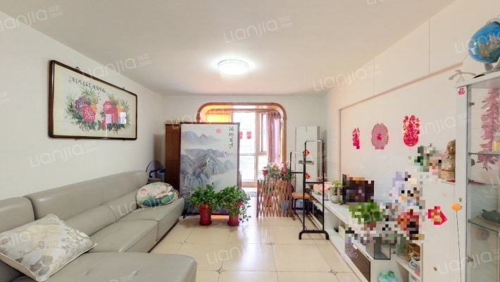 瑞丽园二手房实景图