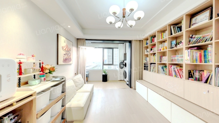 彰泰观南府二手房实景图