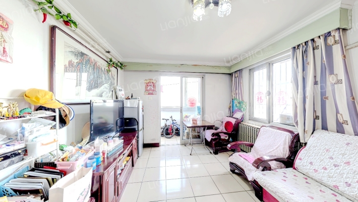 新兴家园二手房实景图