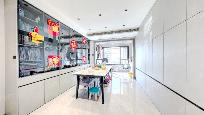 建滔菁庭二手房实景图