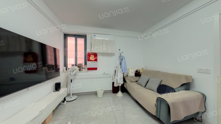 康安里小区二手房实景图