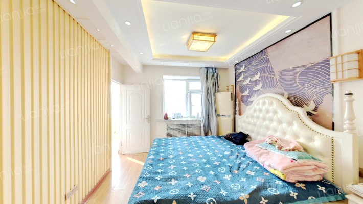 西骑兵街二手房实景图