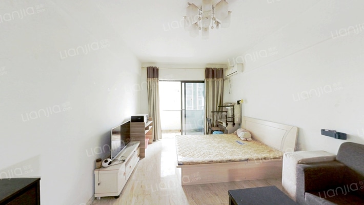 中渝春华秋实一期二手房实景图