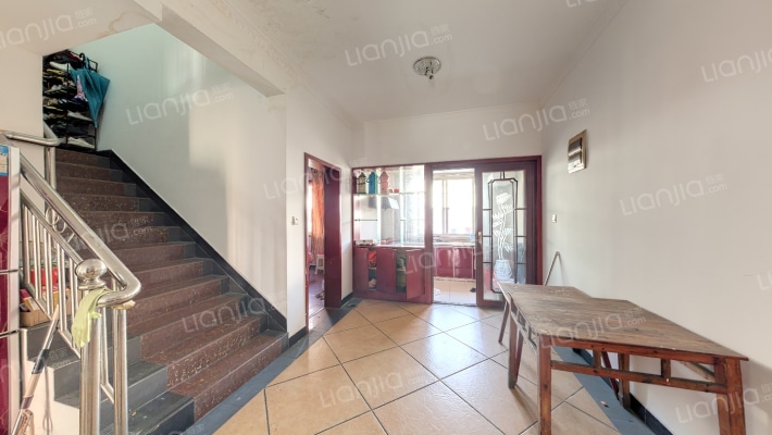 金鹰机电小区2区二手房实景图