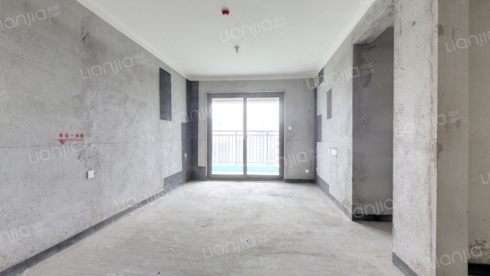 兴港云著祥和湾二手房实景图