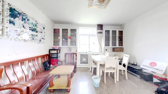 民航小区二手房实景图