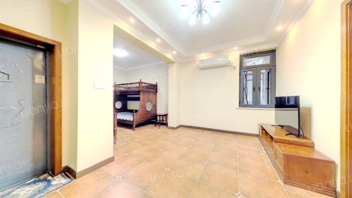 柿子巷13号二手房实景图