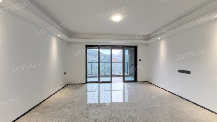 招商麓山府二手房实景图