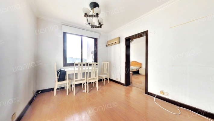 茅台花苑二手房实景图