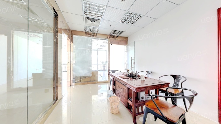 壹海中心二手房实景图