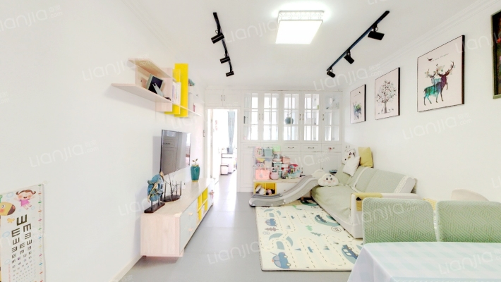 西山花苑二手房实景图