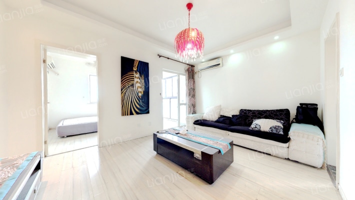 揽胜金沙二手房实景图