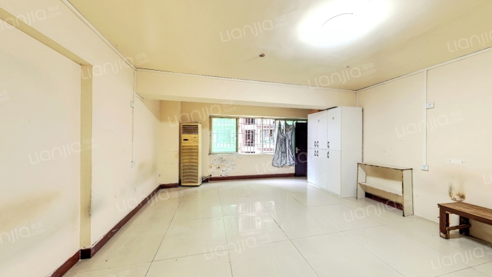 怡景大厦二手房实景图