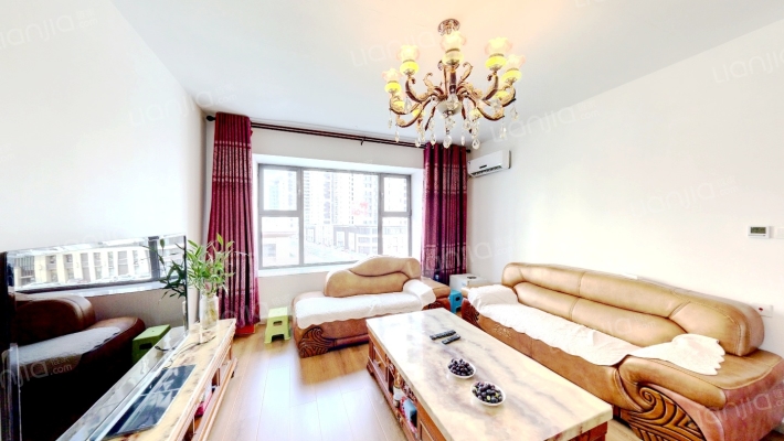 西派国印二手房实景图