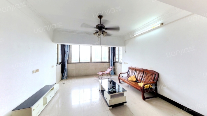 环卫局宿舍二手房实景图