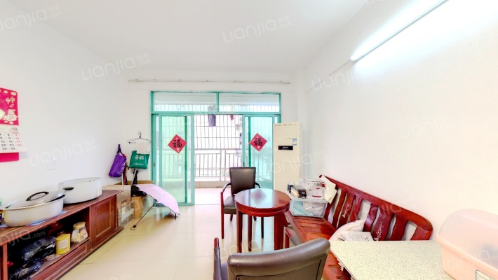 威铭豪苑二手房实景图