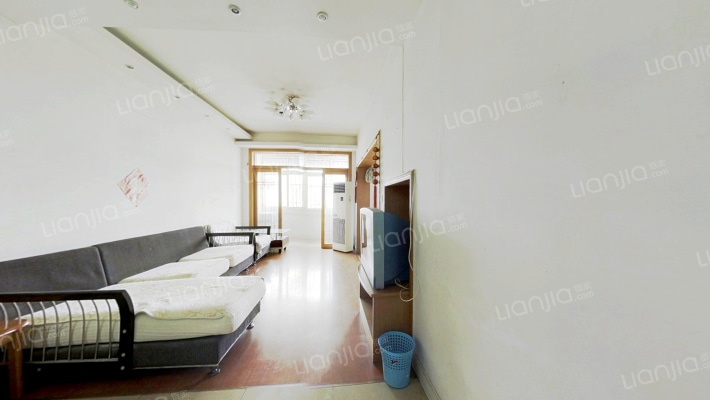 碧湖花园二手房实景图