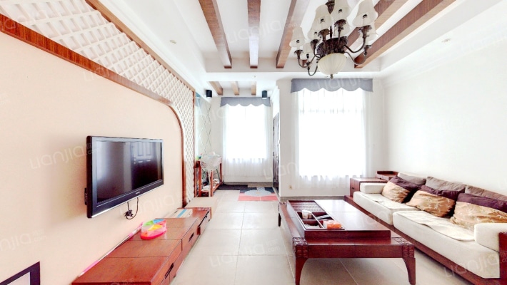 天域阳光别墅二手房实景图