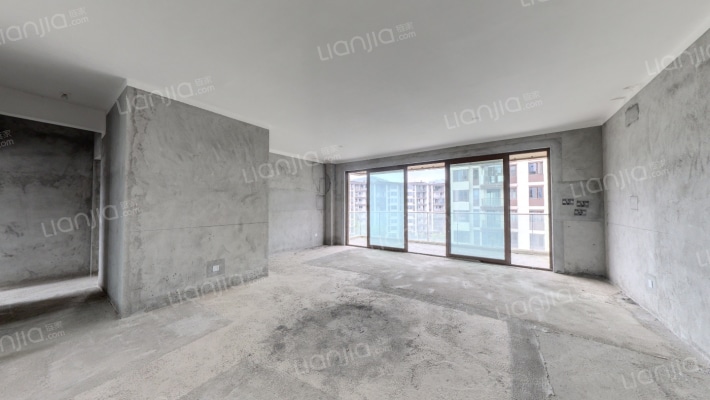 绿地麓湖郡二手房实景图