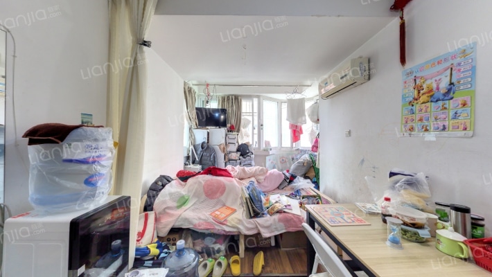 佳宝新村二手房实景图